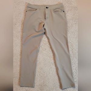 Public Rec Workday pant 33/32 dark khaki